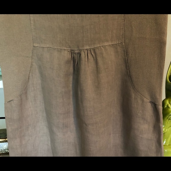 ITALIAN LINEN DRESS FROM MILAN. TAUPE COLOR & IN EUC! ACTUALLY BOUGHT IN MILAN!! - Picture 7 of 8